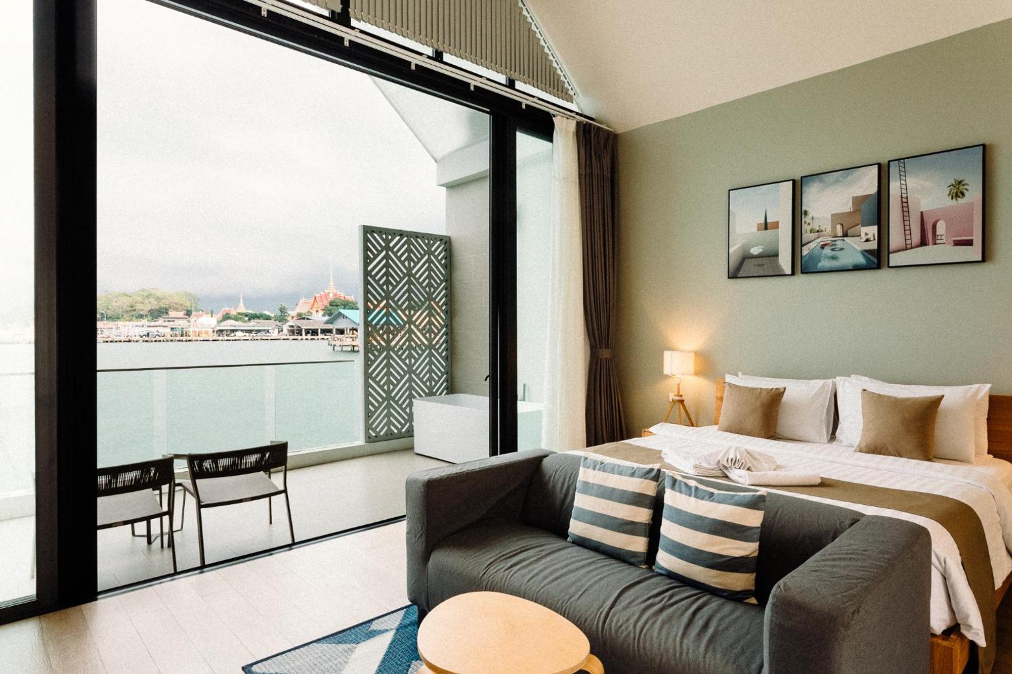 Baan Tah On The Sea Hotel Bangszare Kültér fotó